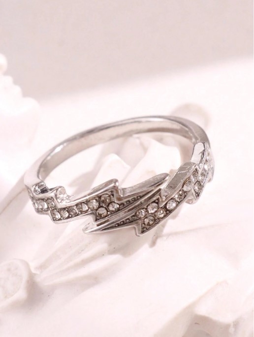 Anillo de rayo con diamantes
