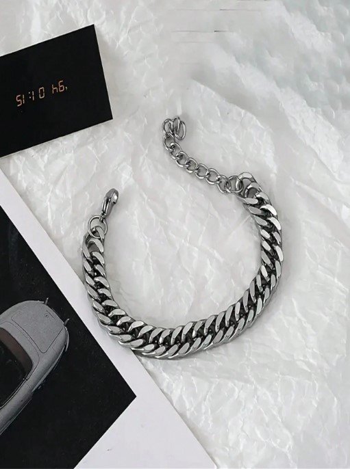 Pulsera de acero inoxidable con eslabones semi gruesos