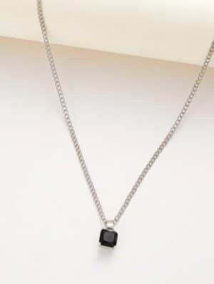 Cadena con dije cubo negro silver