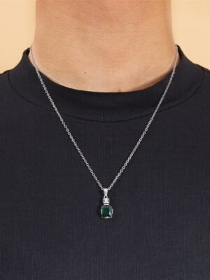 Collar de cobre con dije cubo verde