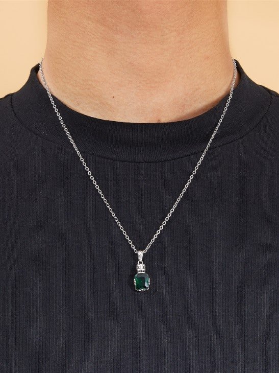 Collar de cobre con dije cubo verde