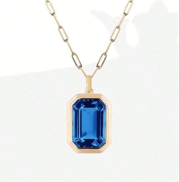 Cadena Royal Prism